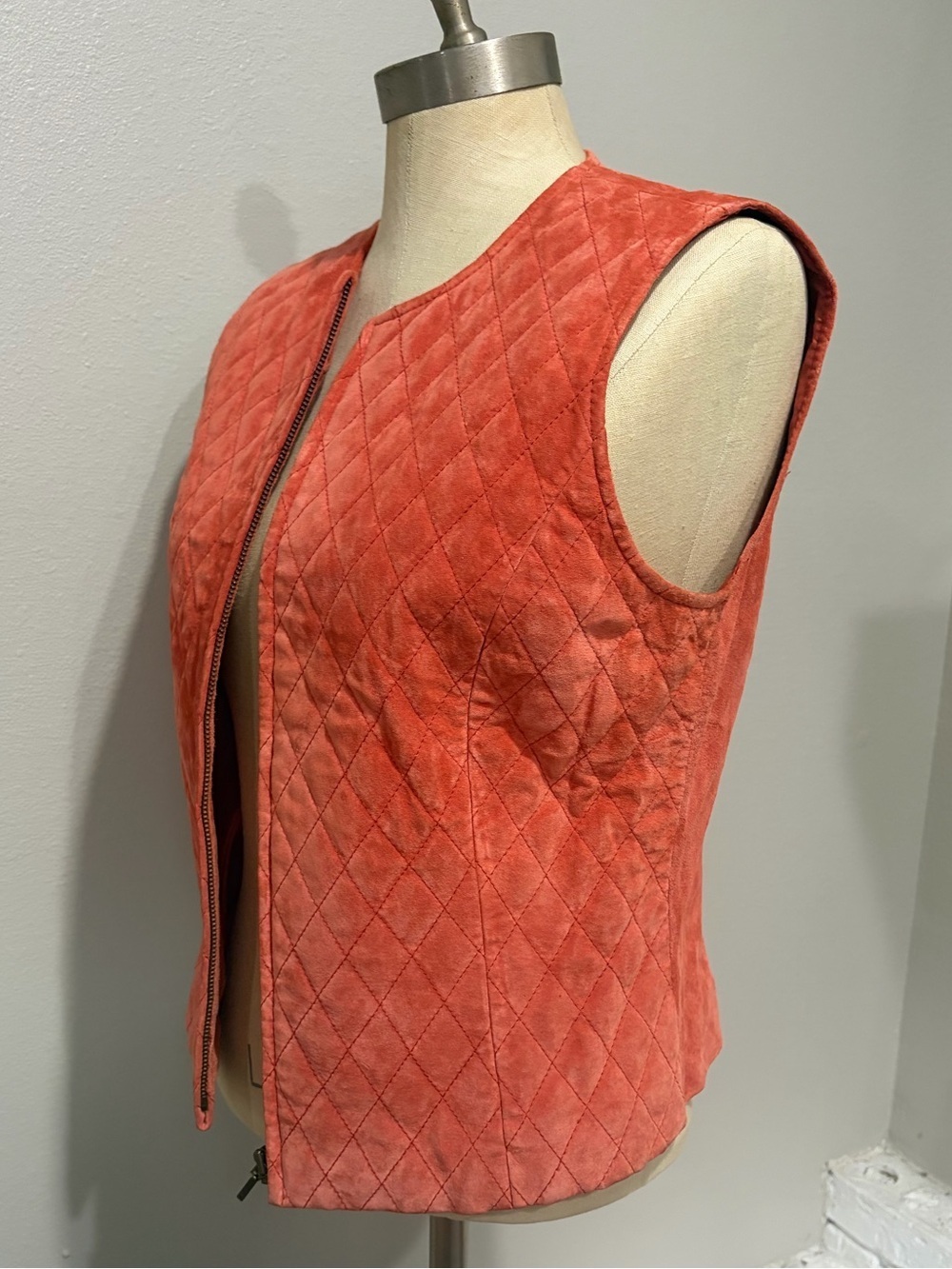 Revue Quilted Sleeveless Leather Vest - Orange